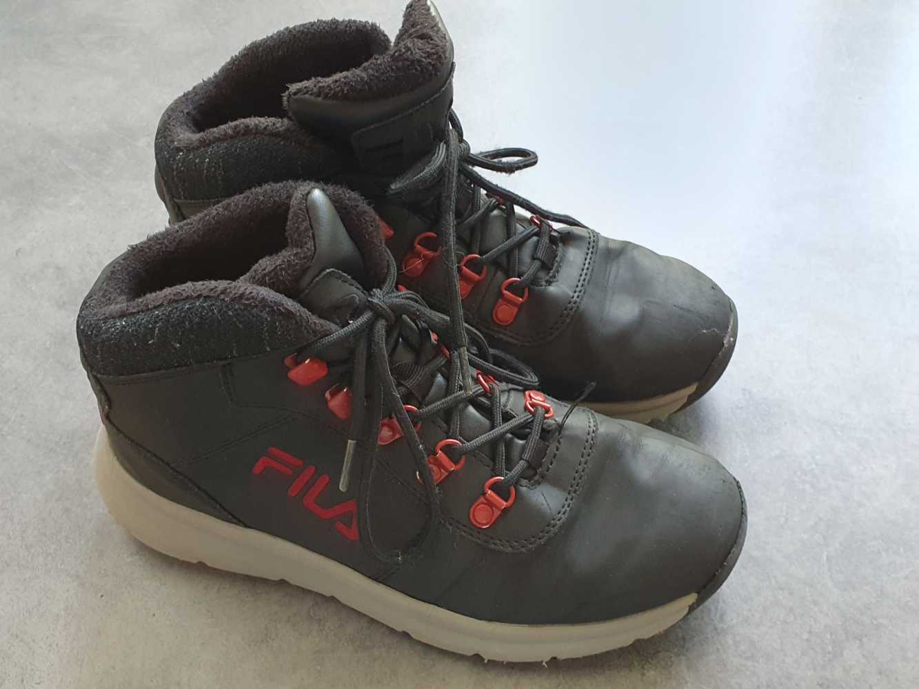 Fila bakancs - 38 fiú