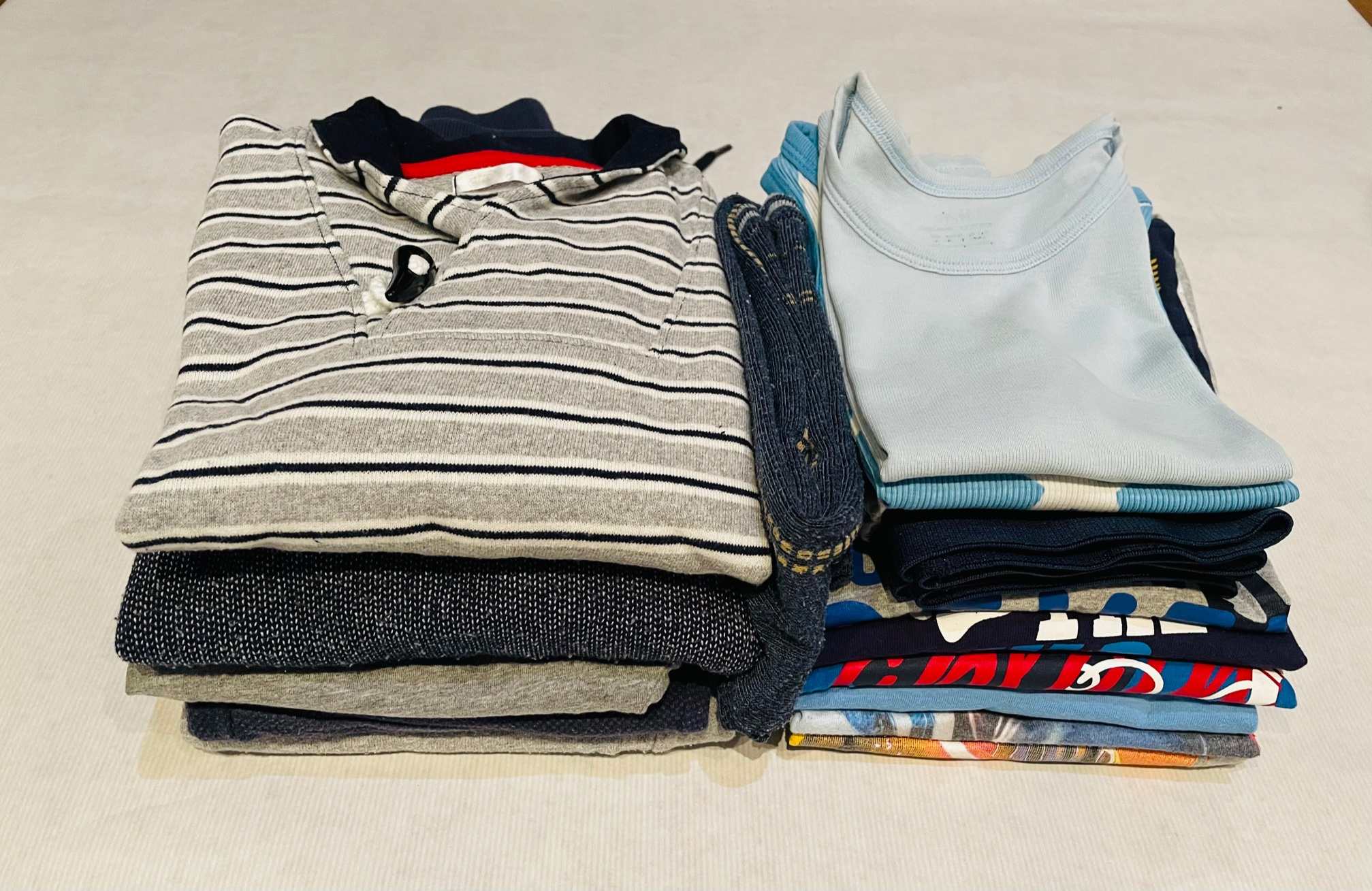 17 db-os kapszularuhatár - 116 fiú - Image 2