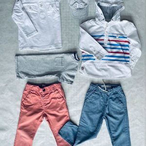 Sportosan elegáns 6 db-os átmeneti/nyári NEXT ruhaszett 1,5-2 éveseknek. A csomagban 2 vékony nadrágot, 2 hosszú ujjút, 1 rövid ujjú pólót és egy baseball sapkát találsz.